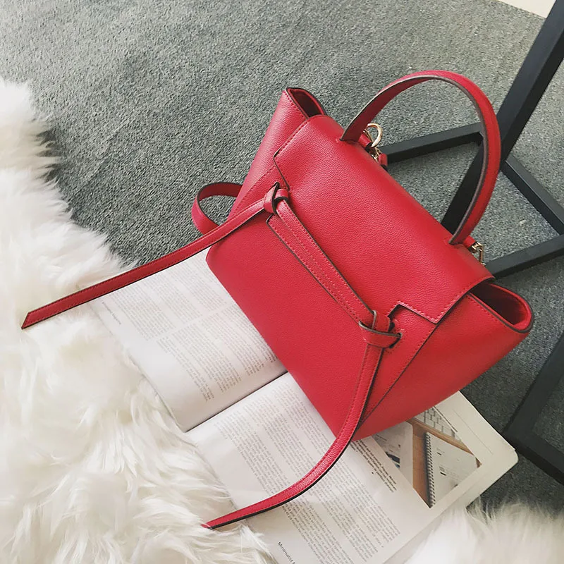 

2019 new butterfly catfish bag with Korean version of solid color simple single shoulder oblique straddling handbag