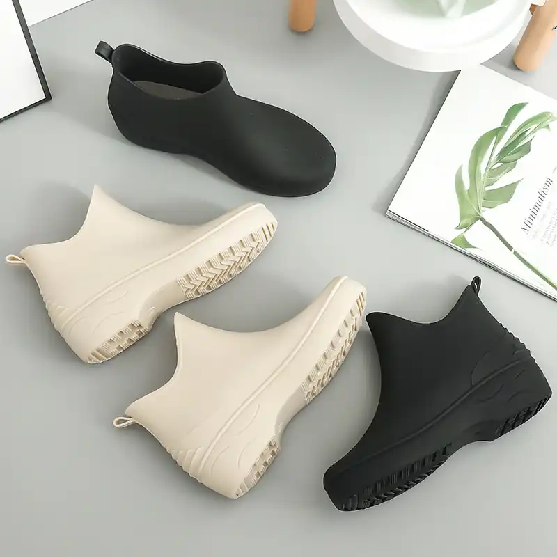 women's slip on rain shoes