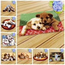 Latch Hook Kits Diy Smyrna Knooppakket Do It Yourself Dog Button Cushion Animals Needlework Mat Kit Almofadas Latch Hook Cushion rainbow flower cushion button package smyrna needle for carpet embroidery everything for handmade latch hook rug do it yourself