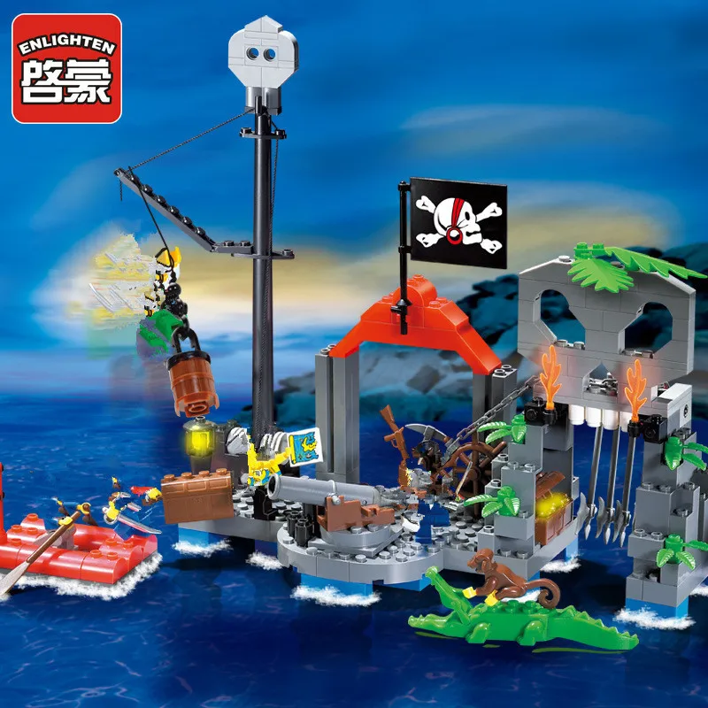 

Enlighten 206Pcs SKELETON WATER VILLAGE Pirate Boat City Building Blocks Sets Legoingly Ship Bricks Educational Toys For Children Gift
