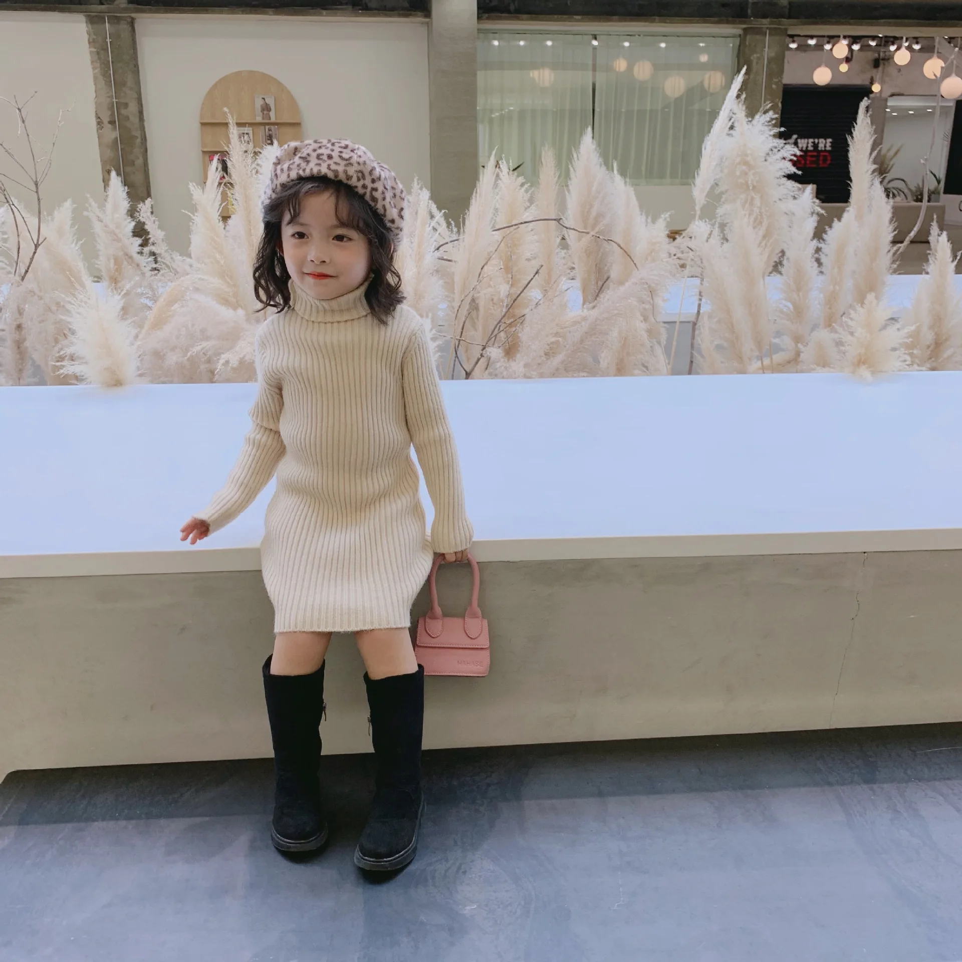 Зимнее платье-свитер для девочек новое поступление, корейский стиль, хлопок, чистый цвет, тонкий эластичный трикотаж, высокий воротник, для милых маленьких девочек