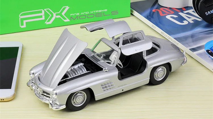 WELLY 1:24 Mercedes 300SL моделирование сплава Модель автомобиля ремесла Коллекция игрушек инструменты подарок