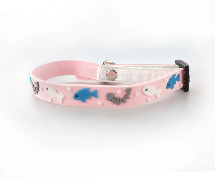 USD1.35/PC PVC cat collar waterproof elastic belt with bel safety cat collar l fish 20pcs/lot USD1.35/PC PVC cat collar waterproof elastic belt with bel safety cat collar l fish 20pcs/lot