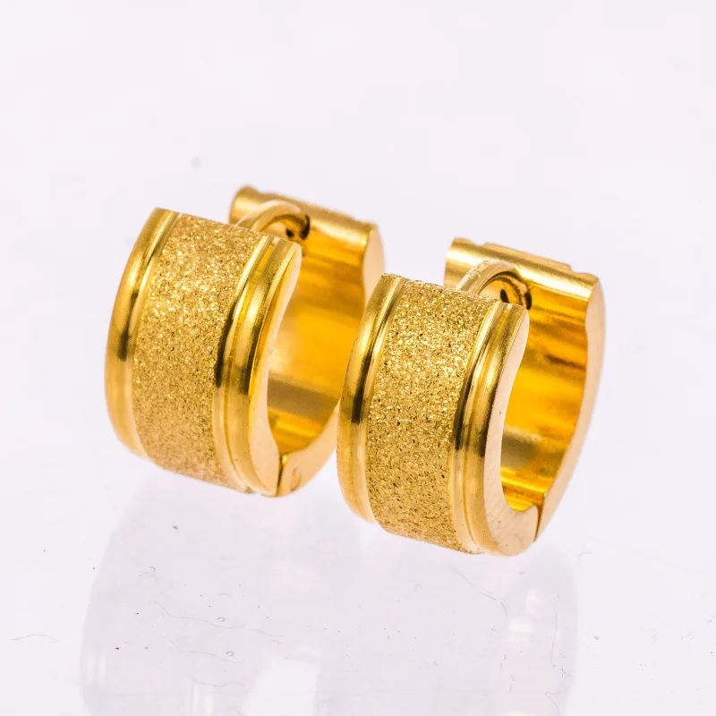 

Fashion Punk Stainless Steel Titanium Steel Stud Earrings Men's Hypoallergenic Cross Ear Buckle Popular Jewelry supplier