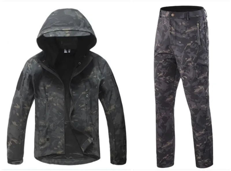 Men Tactical Training Suits Soft Shell Waterproof Hunting Clothing Outdoor Fleece Warm Hiking Military Camouflage Jacket + Pants