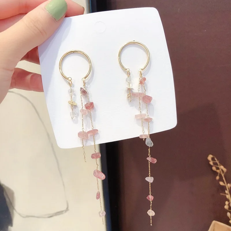 

Dominated new 2019 Women Hyperbole design contracted temperament metal circles style long tassels Resin delicate Drop earrings