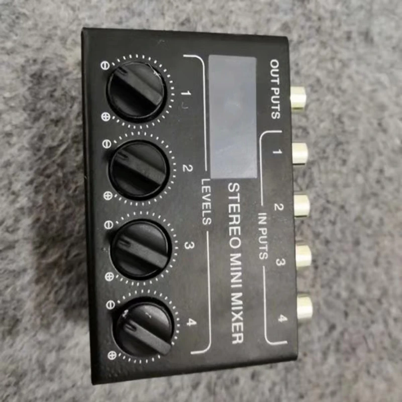  Cx400 Mini Stereo Rca 4-Channel Passive Mixer Small Mixer Mixer Stereo Dispenser for Live and Studi