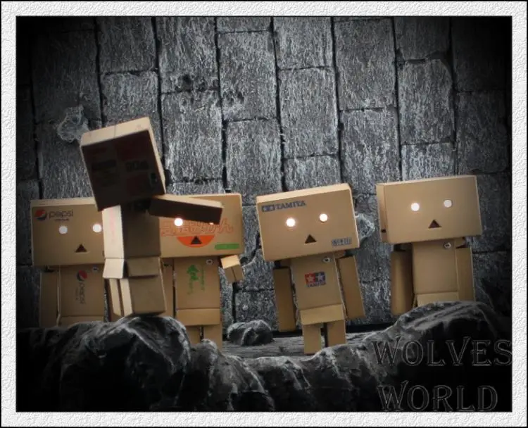 Аниме игрушка четырехлистная сестра бумажная коробка люди Danboard мини маленькое предприятие квалифицированный Гараж Комплект маятник