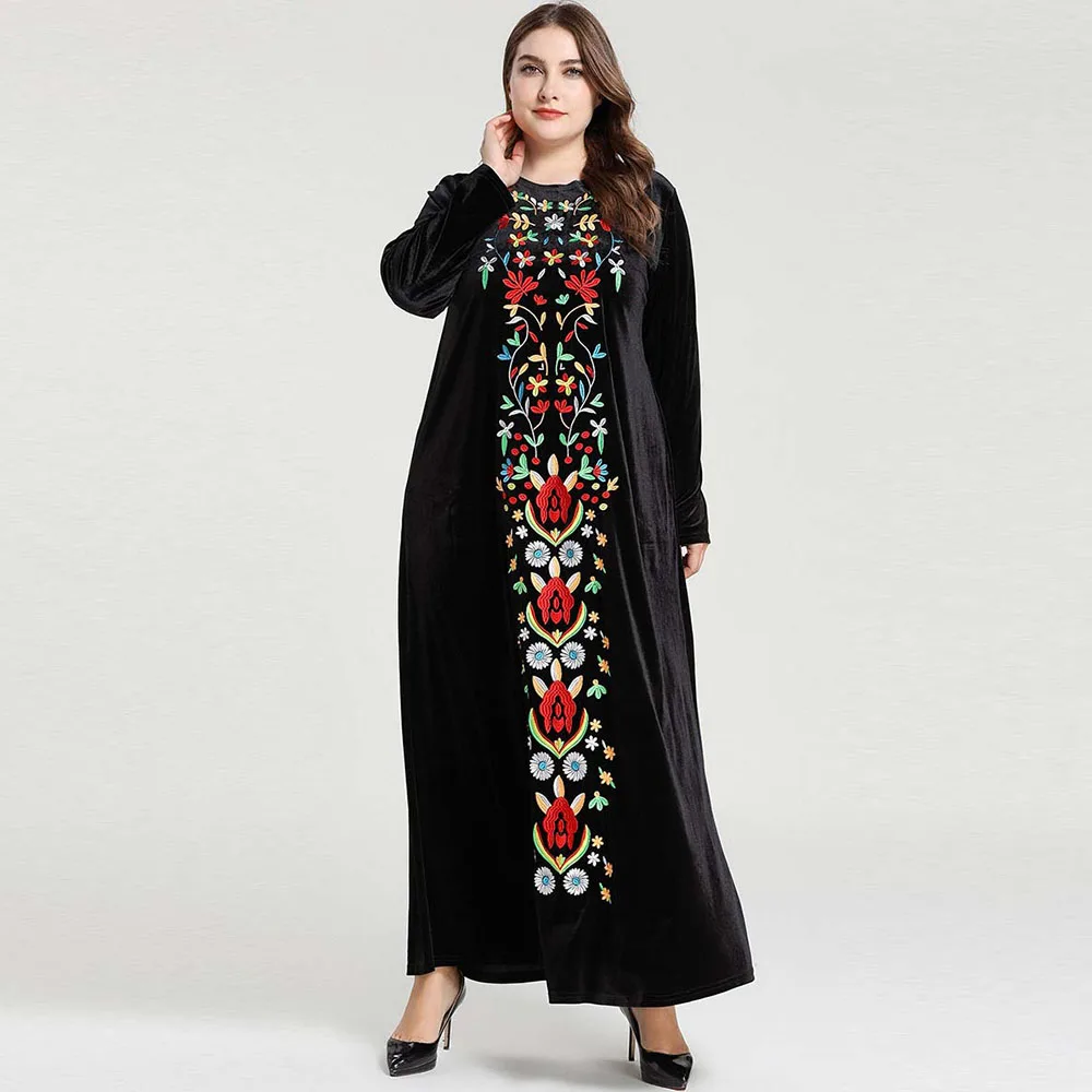 Вышитое платье зимнее Abayas Дубай женская мусульманская одежда Кафтан бархат мусульманское длинное платье размера плюс 4XL кимоно черный Халат