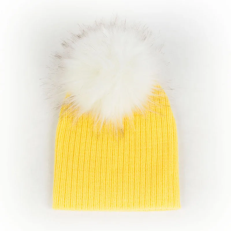 Однотонные зимние шапочки-шапочки с капюшоном для маленьких девочек, теплые детские шапки с помпонами, вязаные шапки с меховыми помпонами, шапка с помпонами - Цвет: Yellow22