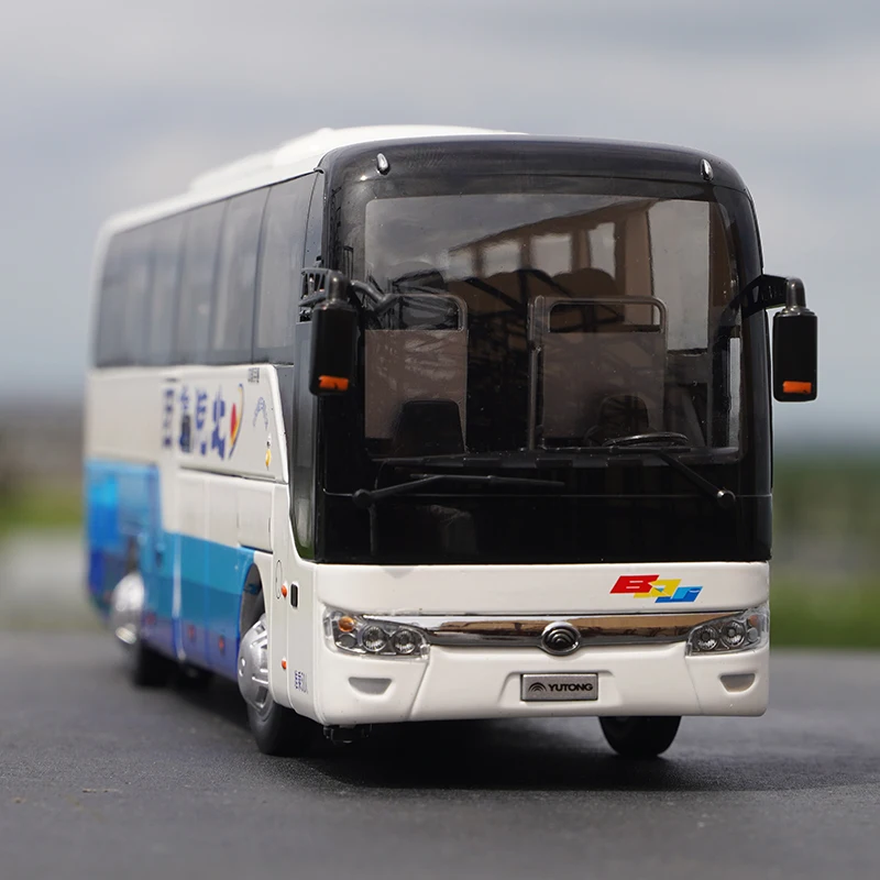 

Качественная оригинальная фабрика 1:42 Yutong Bus Diecast Zk6122h Baic Group роскошная модель автобуса из сплава для подарка, коллекция