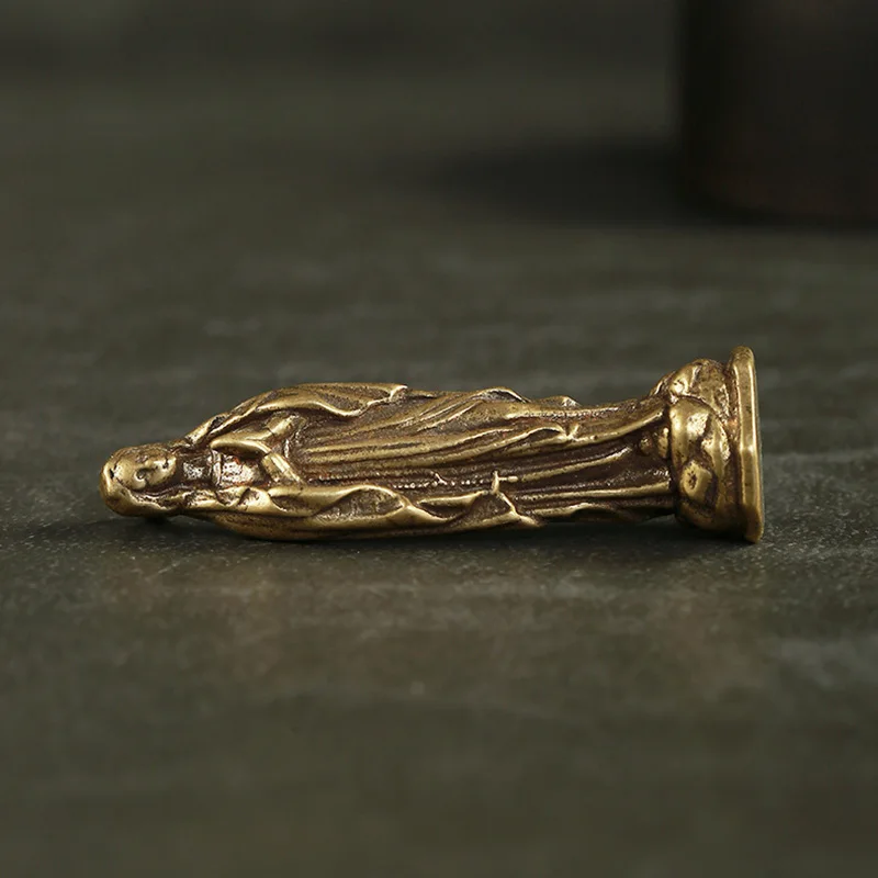 Virgin Mary pendants brass (7)