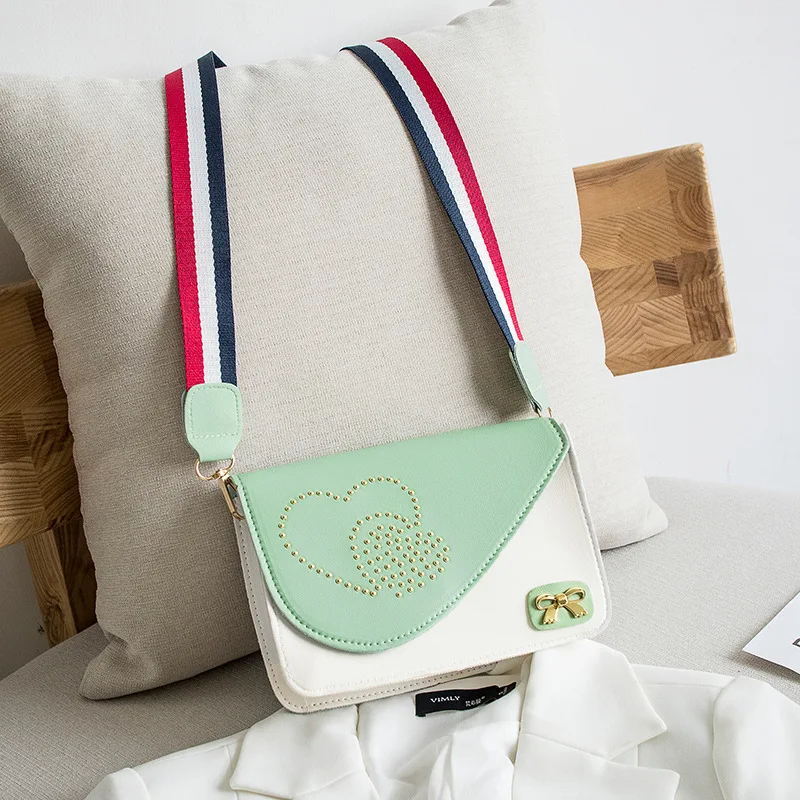 

Wide-Strap Camera Bag Shoulder INS Large-Volume Function Bag Hong Kong Style Bag New Arrival Textured Square Sling Bag CHIC Vers