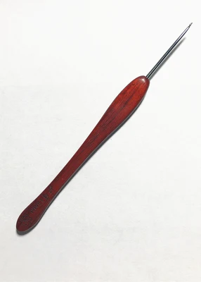 

Crochet Red Sandalwood Handle Crochet Hand-polished Stainless Steel Needles Wool Knitting Tools