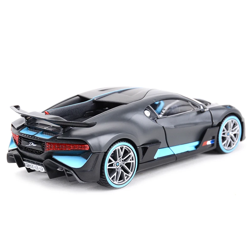 Спортивный автомобиль Maisto 1:24 Bugatti Divo статические литые автомобили Коллекционная