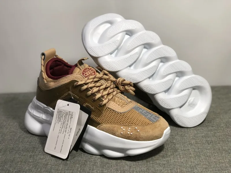 

2020 Fashion Brand Sneakers Casual Men Women Chain Reaction Shoes Catwalk shows Trainers Outdoor Sports Running Cushion Designer