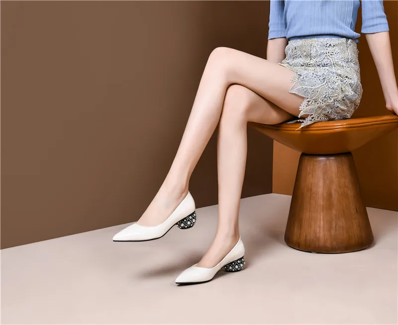 Spring New Elegant Pumps Women Spring Autumn Genuine Leather Basic Office Party Shoes Woman Pearl Heels Pointed Toe Pumps