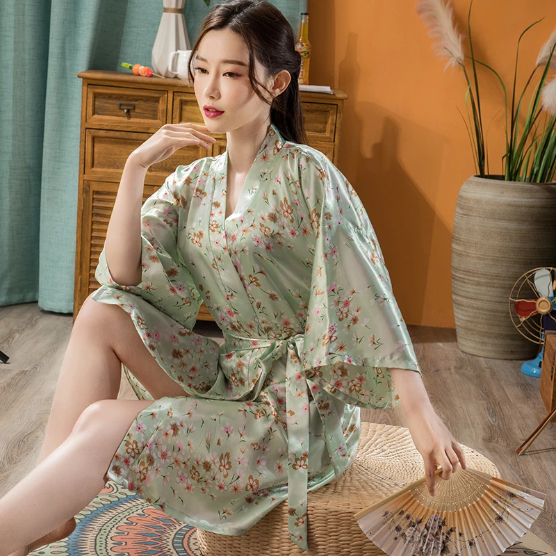 Yutaka Kimono de manga larga para mujer, ropa de dormir con estampado de flores, moda japonesa, ropa de fina suelta, camisón de verano, 2022|Ropa de Asia y las Islas