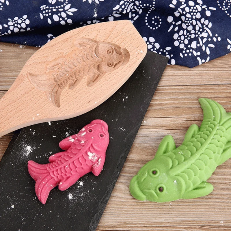 Wooden Moon Cake Mold Fish Shaped Kitchen Biscuit Chocolate Candy Mold DIY Pastry Baking Mold For Home Kitchen Bakery