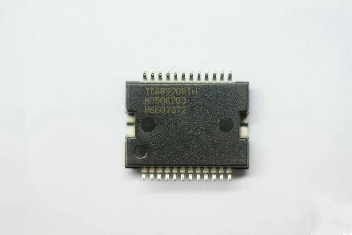 2 шт. TDA8920BJ TDA8920 A8920 TDA8920B ZIP 23 в наличии 2x50 W class D усилитель мощности IC новый|tda8920th|tda8920