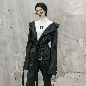 

2020 Spring New Striped Women's Suit Large Size Casual Buttons Black Striped Ladies Jacket with Belt Office Blazers LT798S30