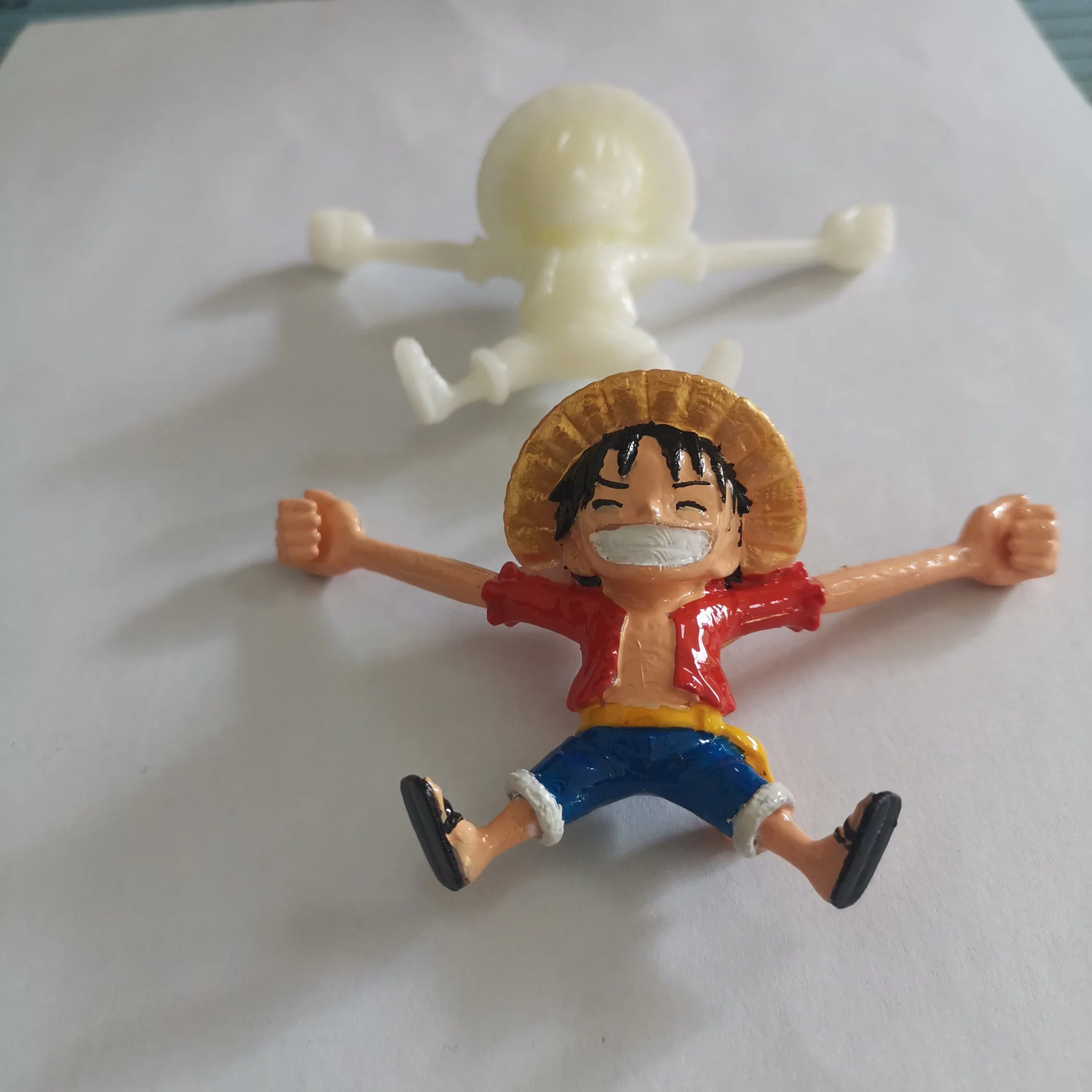 One Piece - Luffy action figure for holding a mask (Box/No Box)