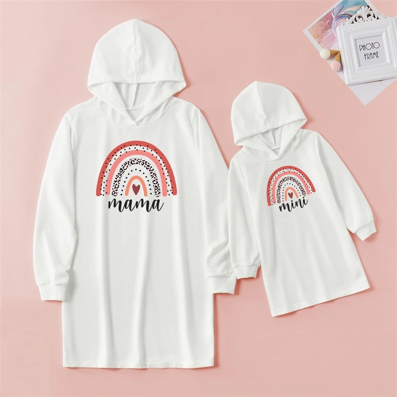 2021 Love Sweaters Autumn Mother Daughter Matching Dresses Family Set Mom Baby Mommy and Me Clothes Women Girls Hoodies Dress 2021 Love Sweaters Autumn Mother Daughter Matching Dresses Family Set Mom Baby Mommy and Me Clothes Women Girls Hoodies Dress