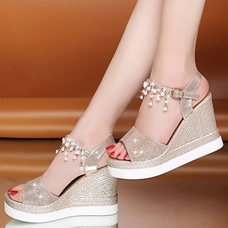 

2019 Summer New Style Tassels Pearl Slanted Heel Waterproof Platform Straight-line Buckle round-Toe Metal High-Heel Casual WOMEN