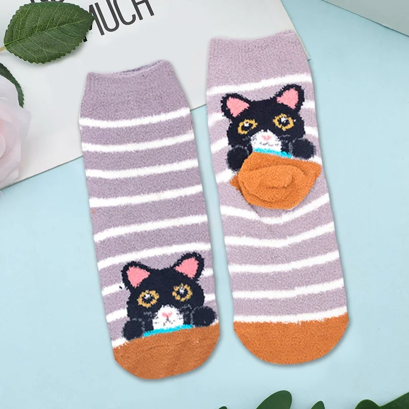 

2020 Autumn And Winter New Cat Fun Series Coral Fleece Socks In Tube Socks