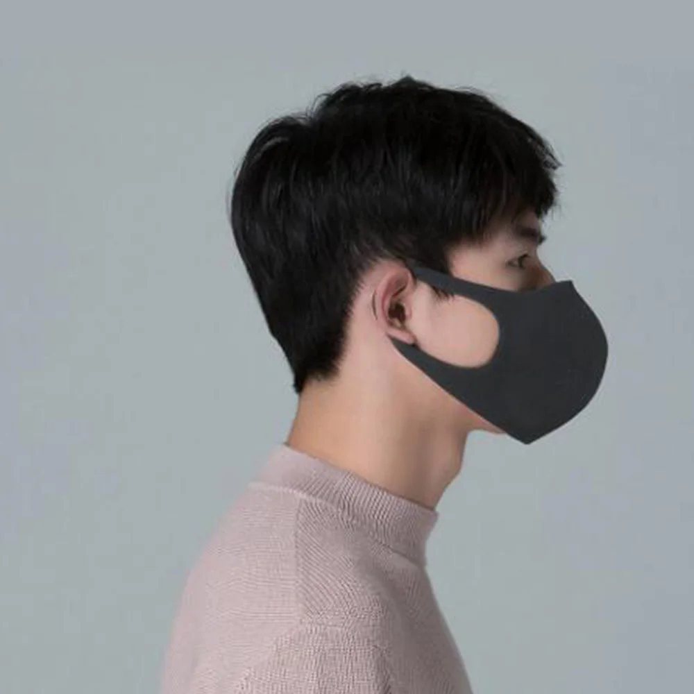 

Xiaomi Mask Mijia PM2.5 Anti-haze Mask Adjustable Ear Hanging 3D Design Comfortable Light Breathing Mask