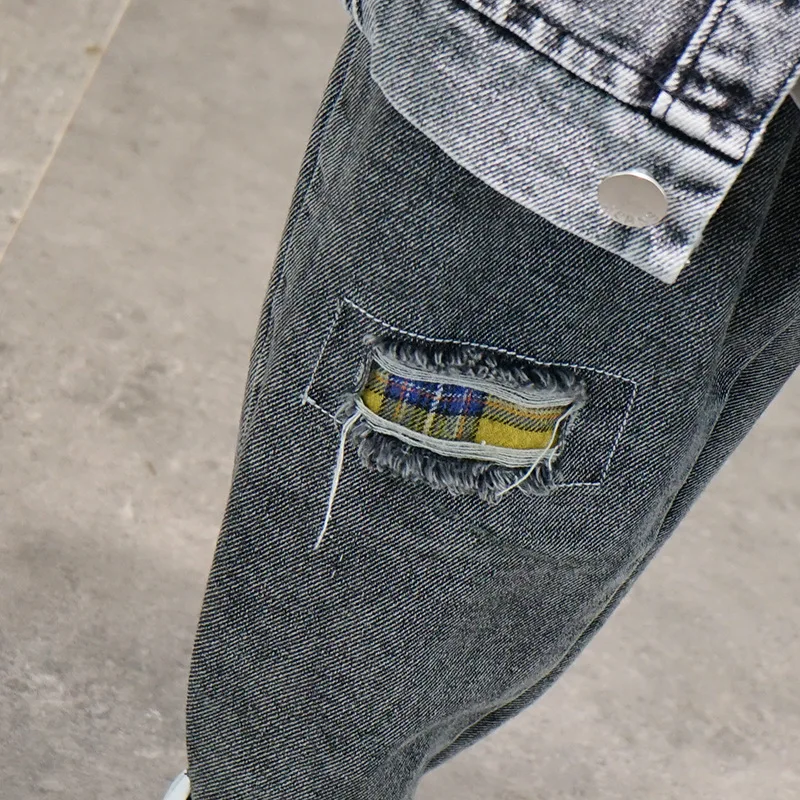 19049827558_1696590532