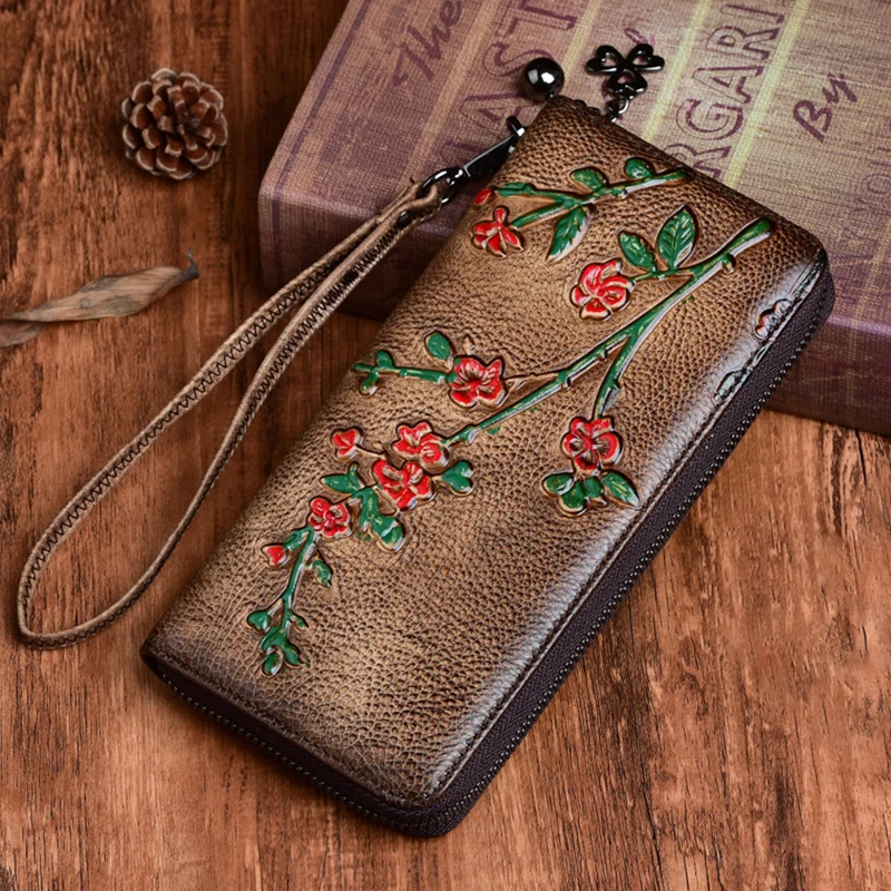 

2019 New Women Long Genuine Leather Wallet Flower Embossed First Layer Cowhide Female Vintage zipper wallet Clutch bag Purse