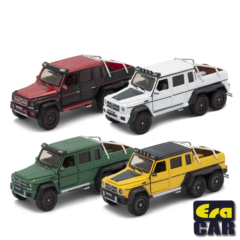 Era Car 1:64 AMG G63 6 x 6 Pickup Truck off road with Dairy Cattle Family Desert Version Diecast Mo