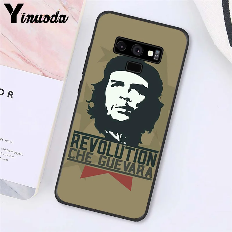 che guevara Smoking Guevara Cigar leader   