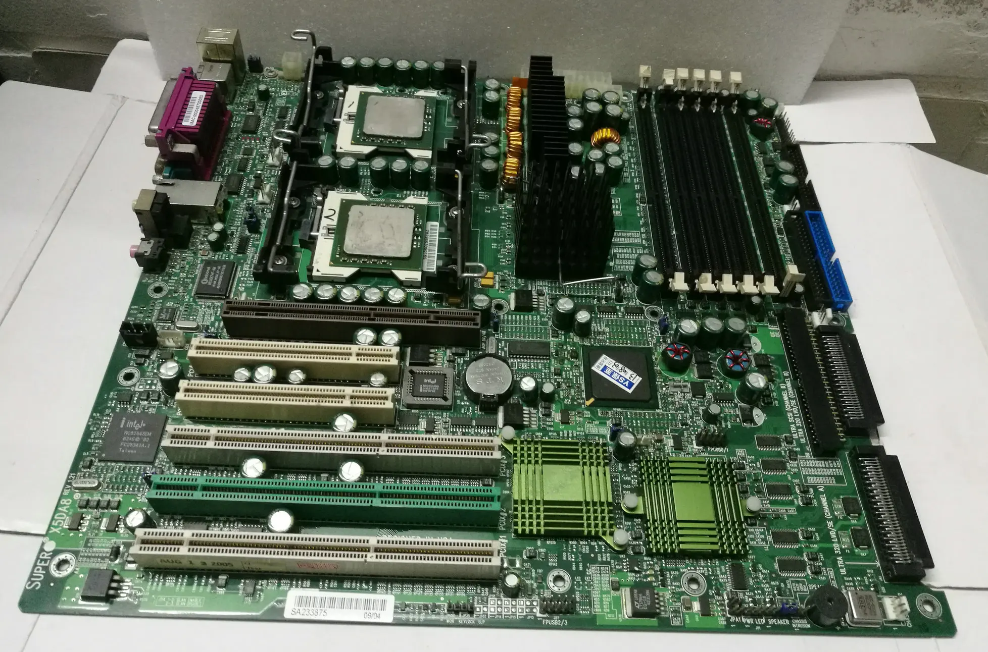 X5DA8 REV: 1,2 материнская плата рабочей станции E7505 чипсет 320 SCSI Поддержка RAID0