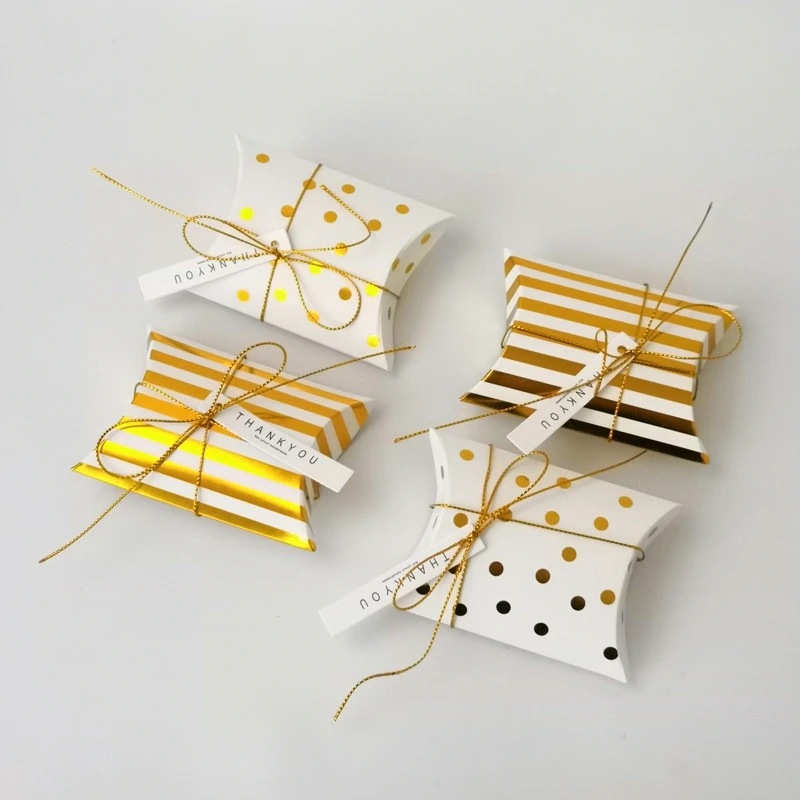 

Wholesale 50pcs Gold Pillow Box Favors Candy Box Cookie Paper Box Packaging for Sweets Thank You Gift Boxes