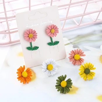 

6pcs Spring And Summer Daisy Needle Earrings Alloy Spray Paint Sun Flower Diy Sweet Stud Earrings For Women Girls Accessories