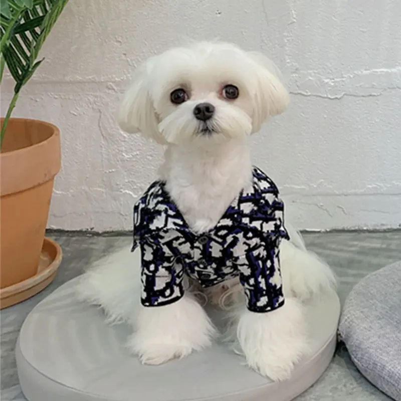 Модный свитер для домашних животных Хлопковая одежда собак Сезон осень зима