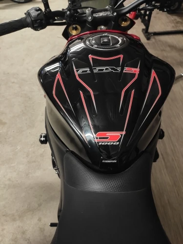 Мотоциклетная 3d наклейка на топливный бак защитные наклейки для Suzuki GSX S1000 S1000F 2015