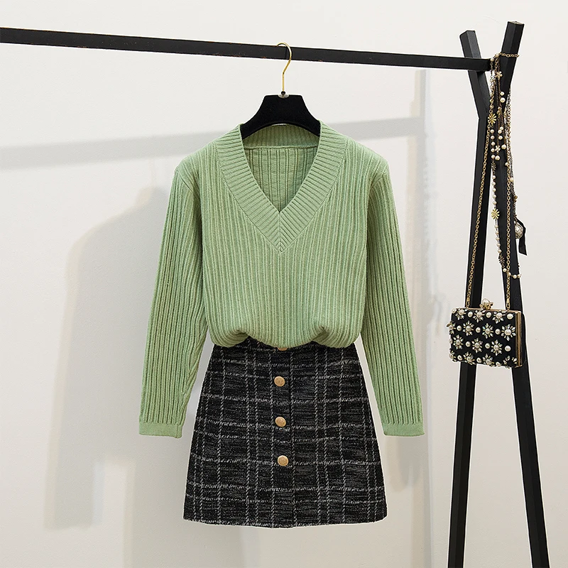 

Suit New Winter V-Neck Pullover Sweater & Plaid Buttons Skirts Two-Piece Clothing Set Fashion Women Knitwear Outfit