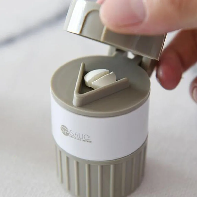Multifunctional Medicine Cutter Pill Box Crusher Pulverize Case Grinder Splitter Tablet Divider Drug Organizer New | Дом и сад