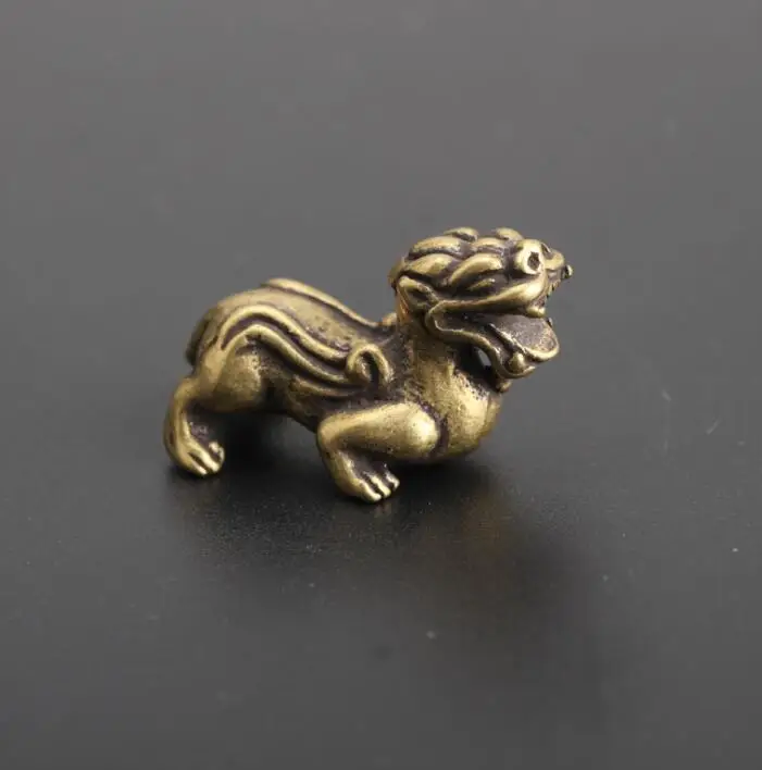 

Collection Chinese Brass Carved Mythical Animals Auspicious Beast Kylin Exquisite Small Statues Gift