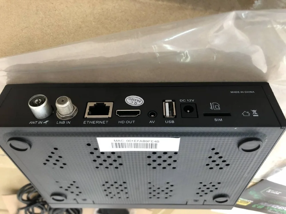 Новейший Bebox B3 DVB S2+ T2+ C combo H.265 hevc gprs powervu autoroll приемник декодер с youtube