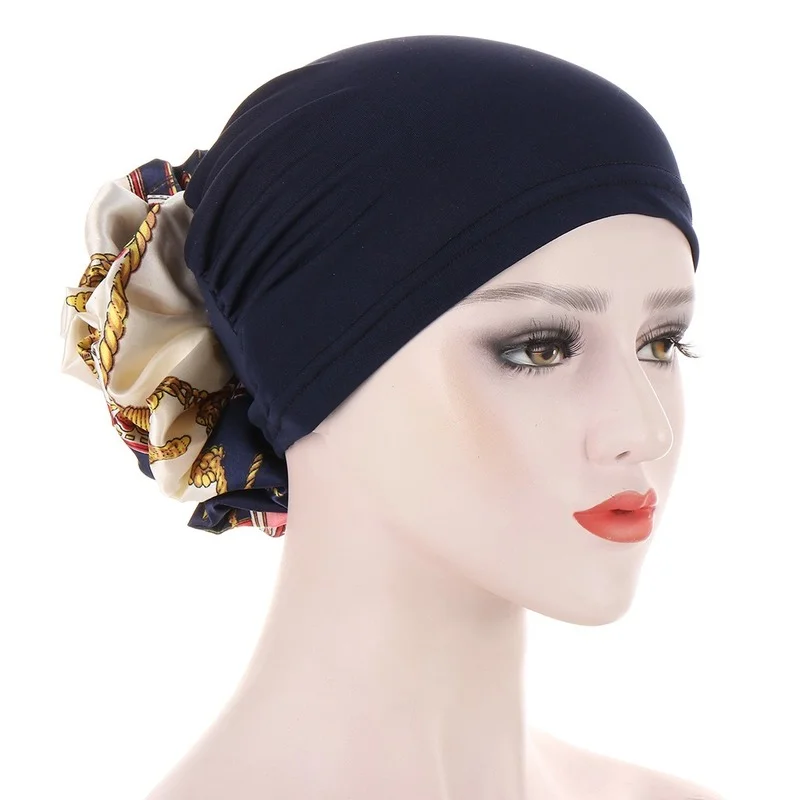 KepaHoo 여성용 신축성있는 새틴 꽃 터번 보닛 Hijab 모자 솔리드 컬러 이슬람 내부 Hijabs Headwrap Chemo Cap