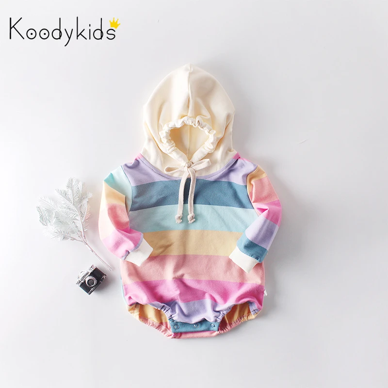Koodykids/весенне-осенние полосатые боди для маленьких мальчиков; хлопковая Радужная Одежда для девочек; повседневные хлопковые комбинезоны в полоску с капюшоном; От 0 до 2 лет