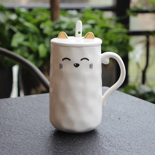 Марка чашки милый мультфильм пара керамические кружки кофейные кружки для офиса ложка с крышкой чайная кружка - Цвет: white