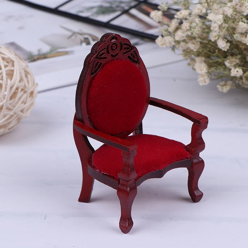 

1pcs Mini Wooden Carved Peach Shape Chair 1:12 Vintage DIY Decoration Doll House Sofa Chair Furniture Accessories