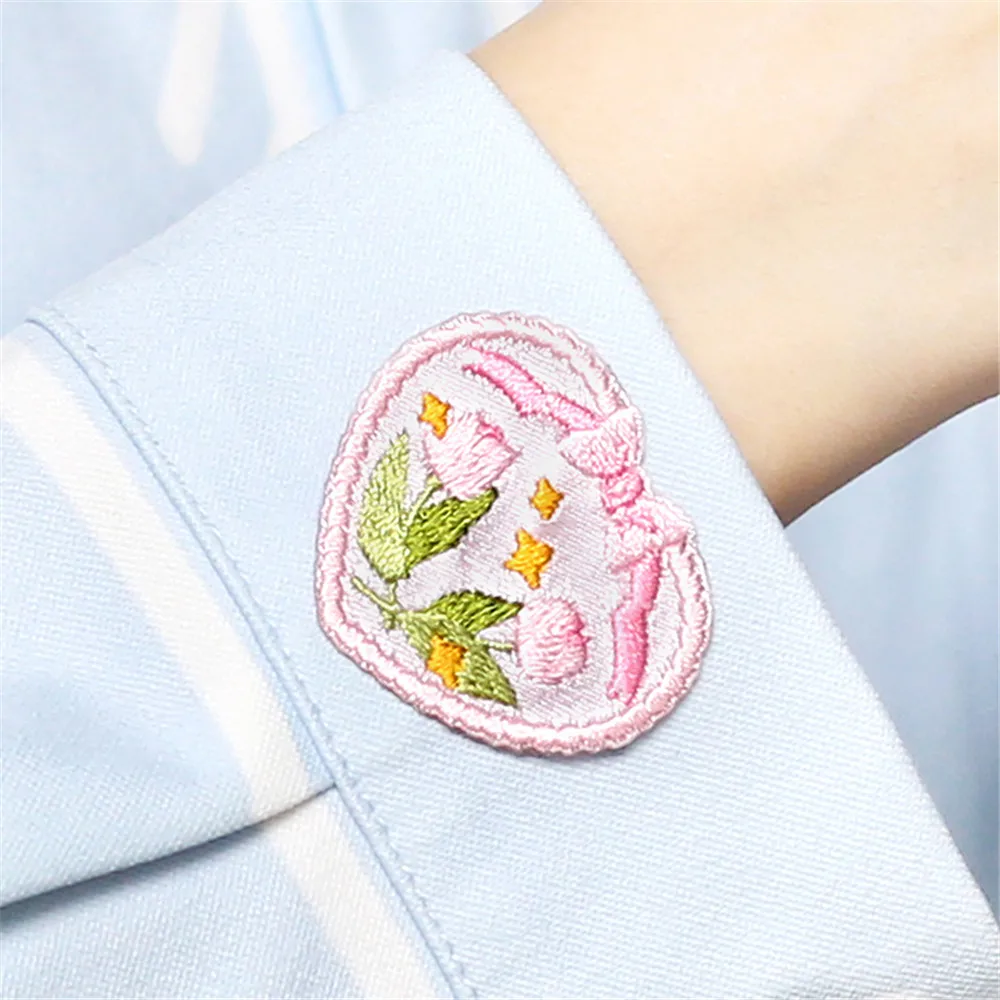 1 stück Bestickt Nette Schwarze Katze Patches Kleidung Taschen DIY Applique Stickerei Parches Eisen Auf Patch für Kleidung Caps – Detail 3
