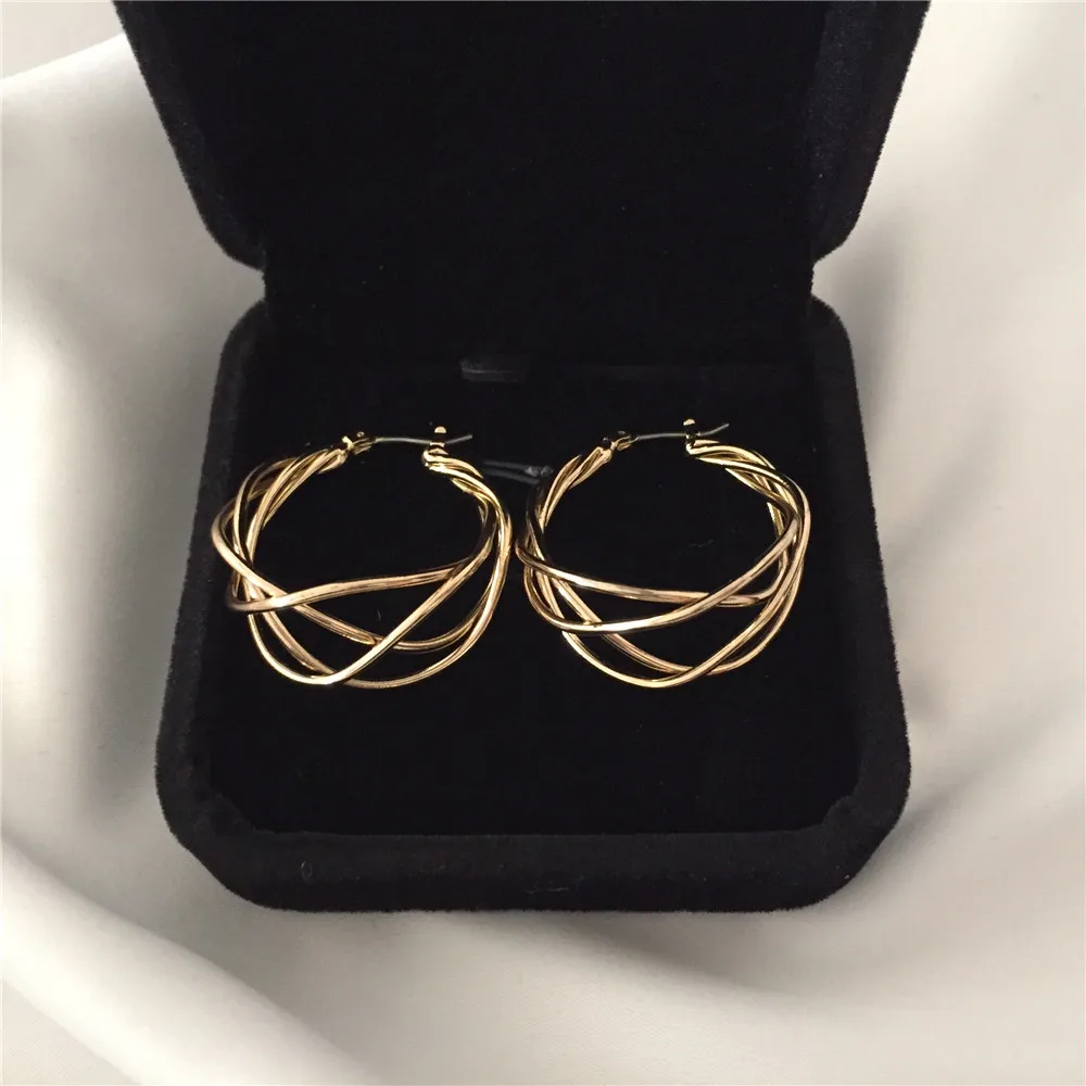 Brinco Gold Wire
