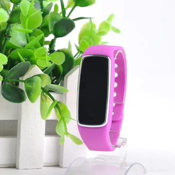 

Bluetooth 4.0 Wrist Watch Sport Bracelet for Android 4.4+ Smartphone